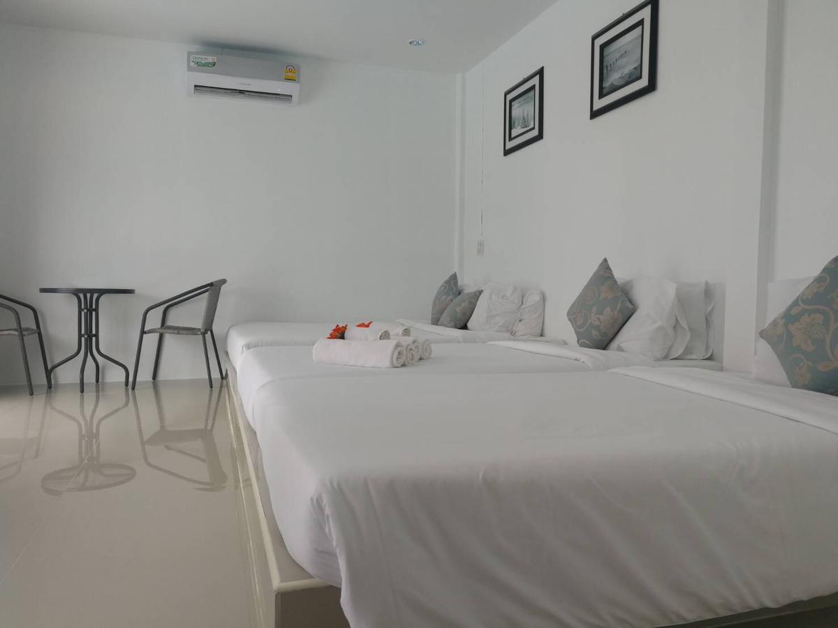 Loft Caravan Resort Haad Chao Samran Quarto foto